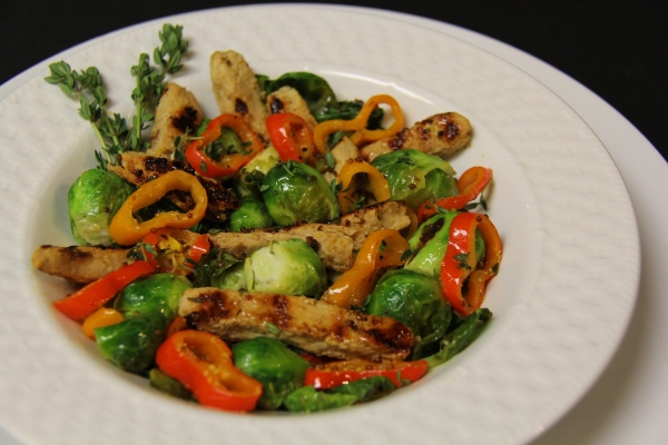 Dijon Grilled Chicken-Free Strips and Peppers Medley